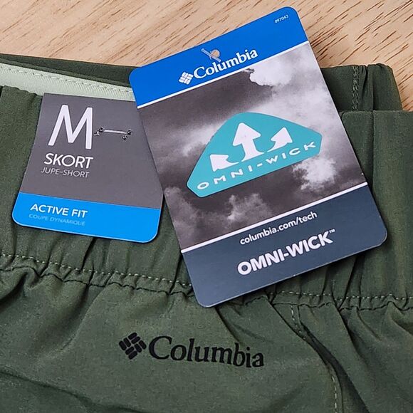 Columbia Women's Hike Skort Medium | Active Fit | Green | NWT - Picture 4 of 7
